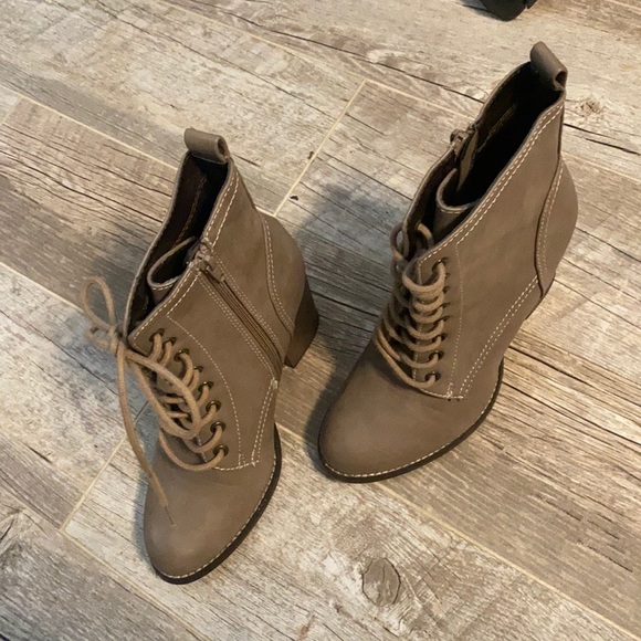 Candie's Shoes - Boots